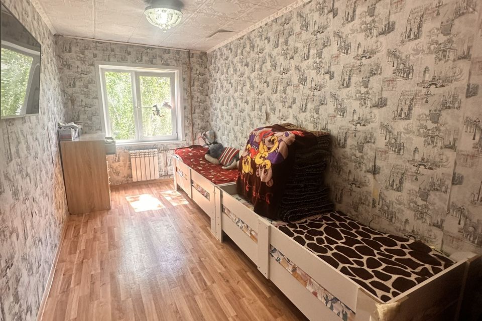 Продаётся 3-комнатная квартира, 60 м²