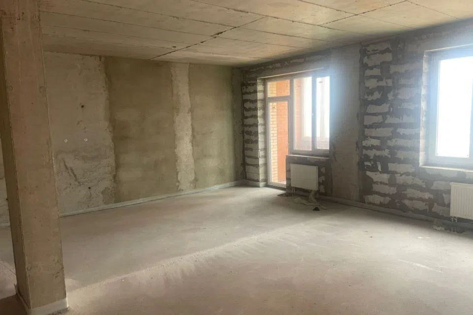 Продаётся 2-комнатная квартира, 80.8 м²