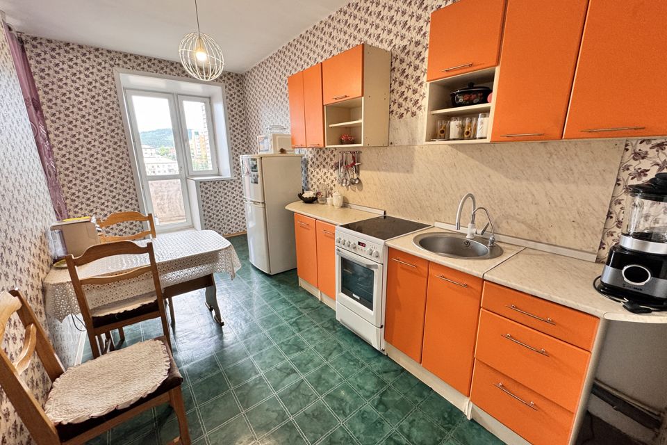 Продаётся 4-комнатная квартира, 91 м²