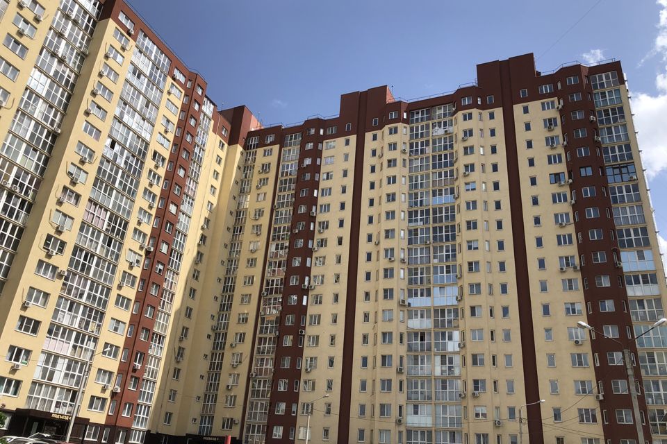 Продаётся 2-комнатная квартира, 66.6 м²