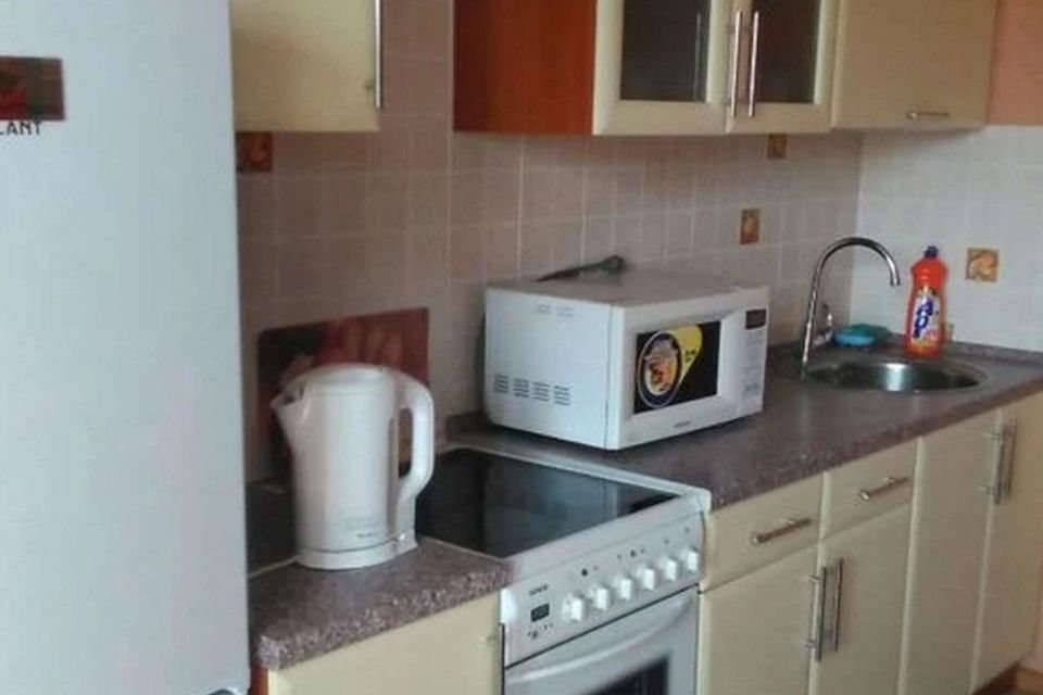 Сдаётся 1-комнатная квартира, 43 м²