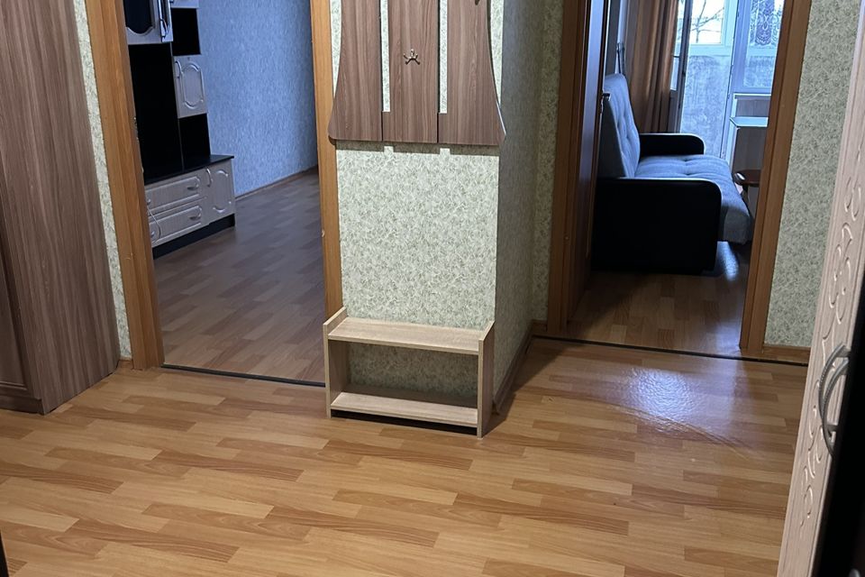 Сдаётся 1-комнатная квартира, 42 м²