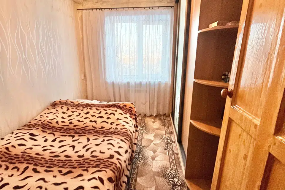 Продаётся 3-комнатная квартира, 55.4 м²