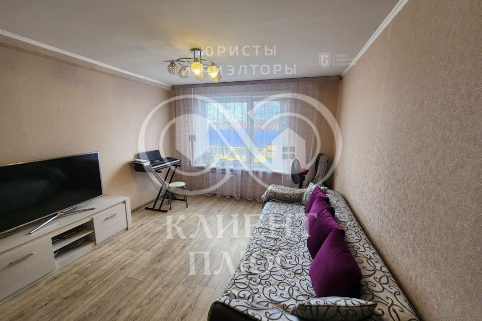 Продаётся 4-комнатная квартира, 70.9 м²