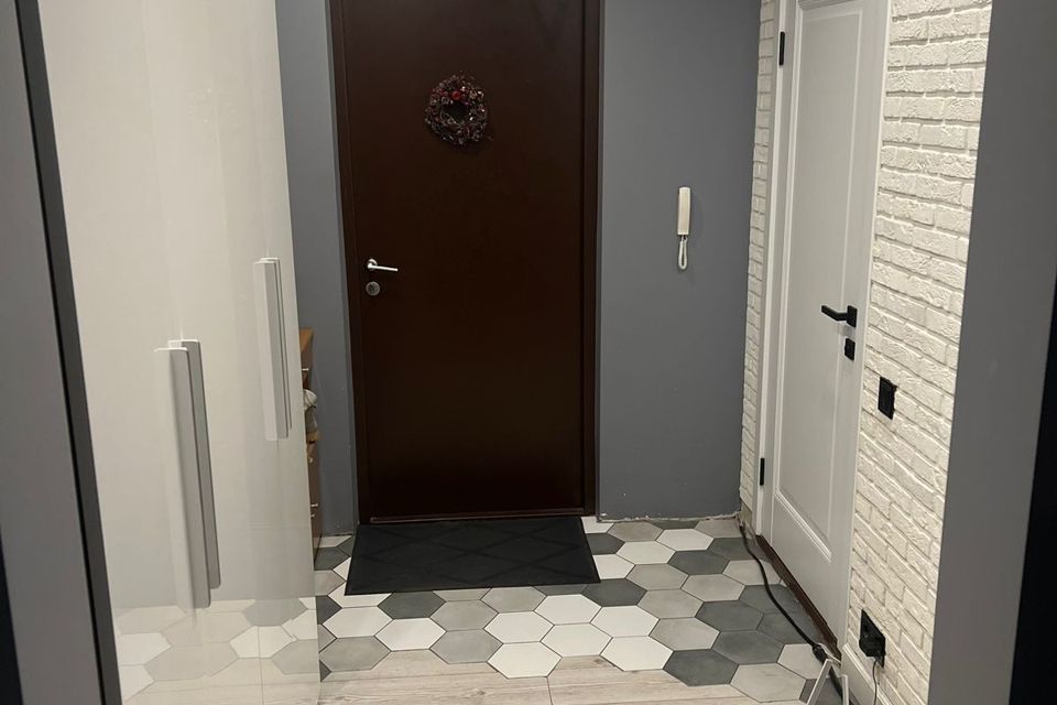 Продаётся 2-комнатная квартира, 58.7 м²