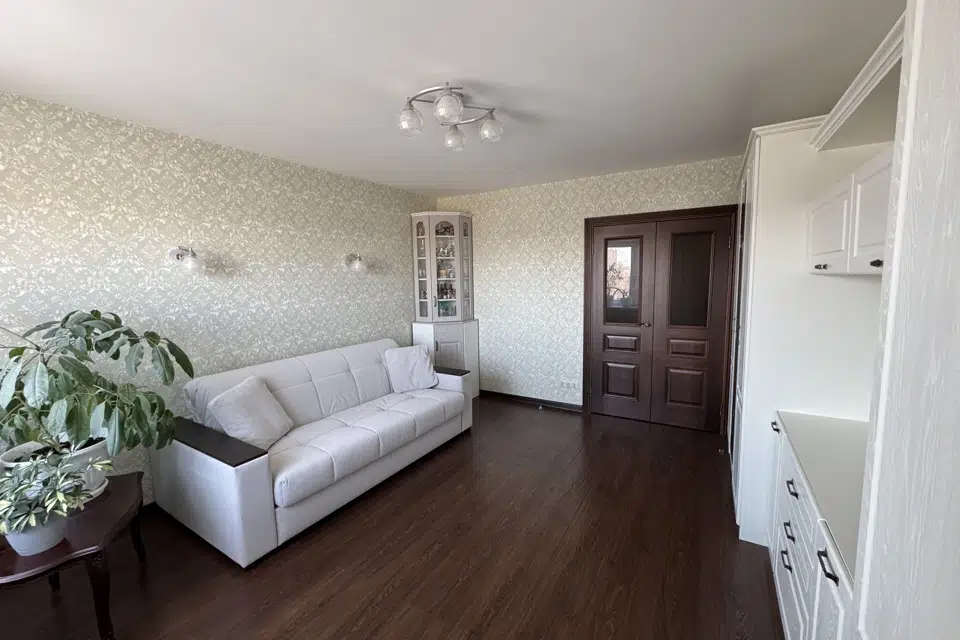 Продаётся 3-комнатная квартира, 66.9 м²