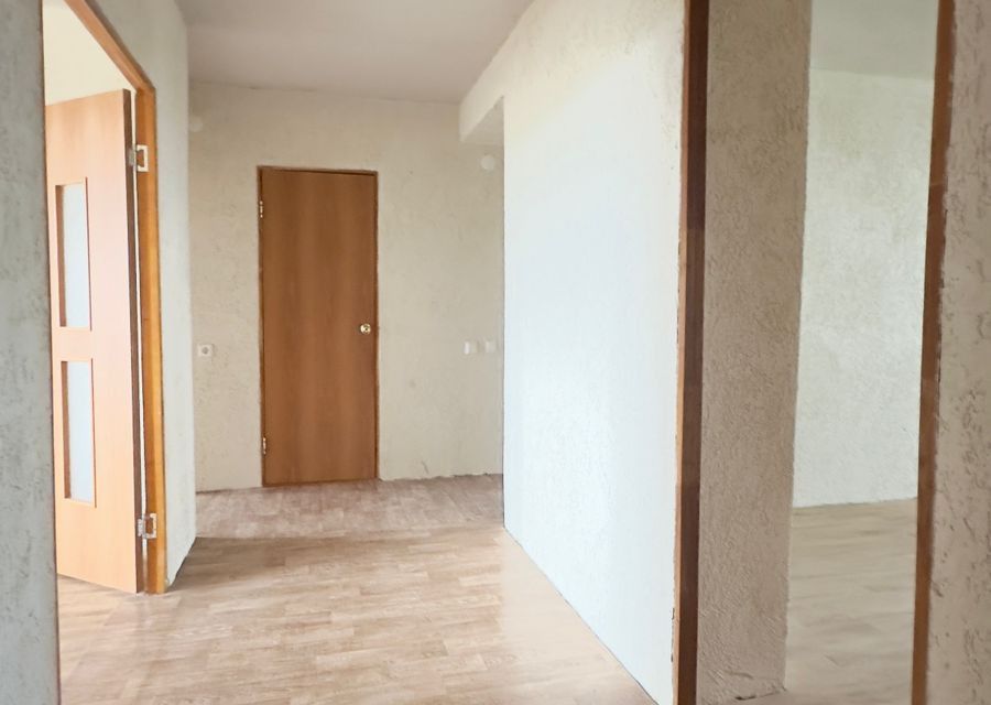 Продаётся 3-комнатная квартира, 65.9 м²