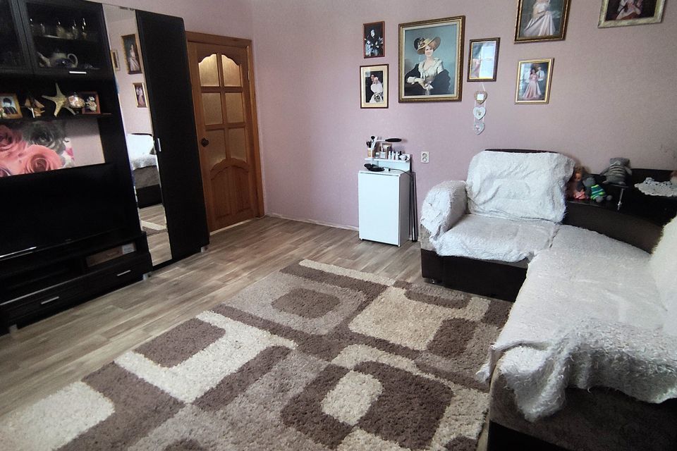 Продаётся 3-комнатная квартира, 66.4 м²