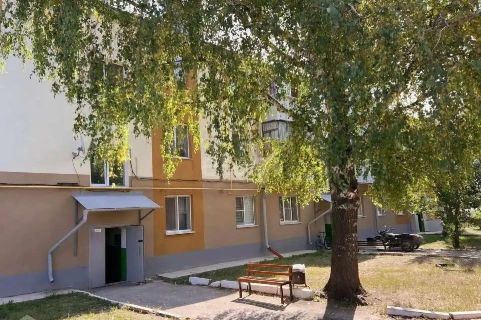 Продаётся 2-комнатная квартира, 41.9 м²