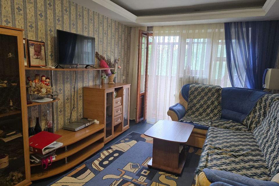 Продаётся 3-комнатная квартира, 60 м²