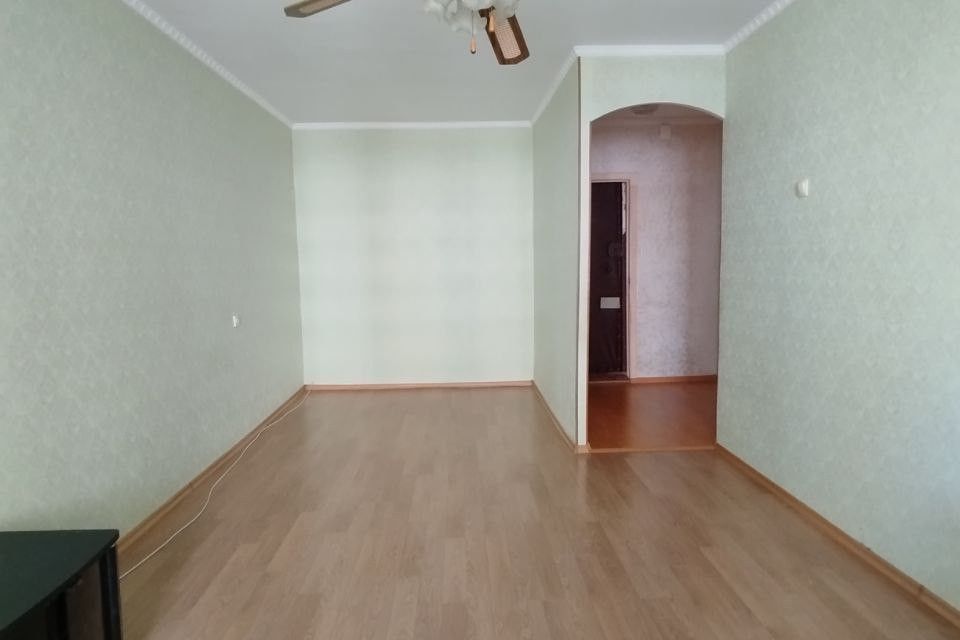 Продаётся 1-комнатная квартира, 35.6 м²