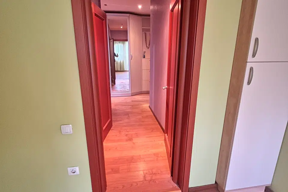 Продаётся 2-комнатная квартира, 47.9 м²