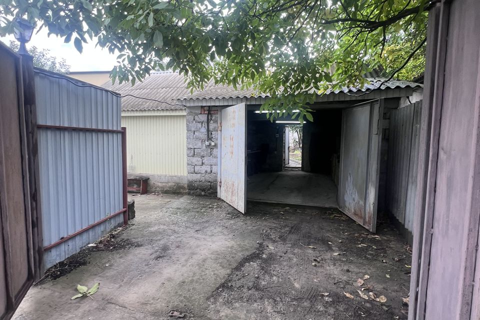 Продаётся 2-этажный дом, 140 м²
