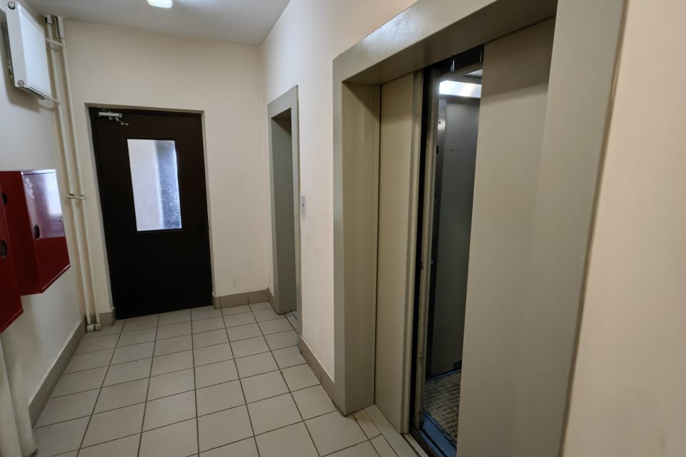 Продаётся 1-комнатная квартира, 40.7 м²