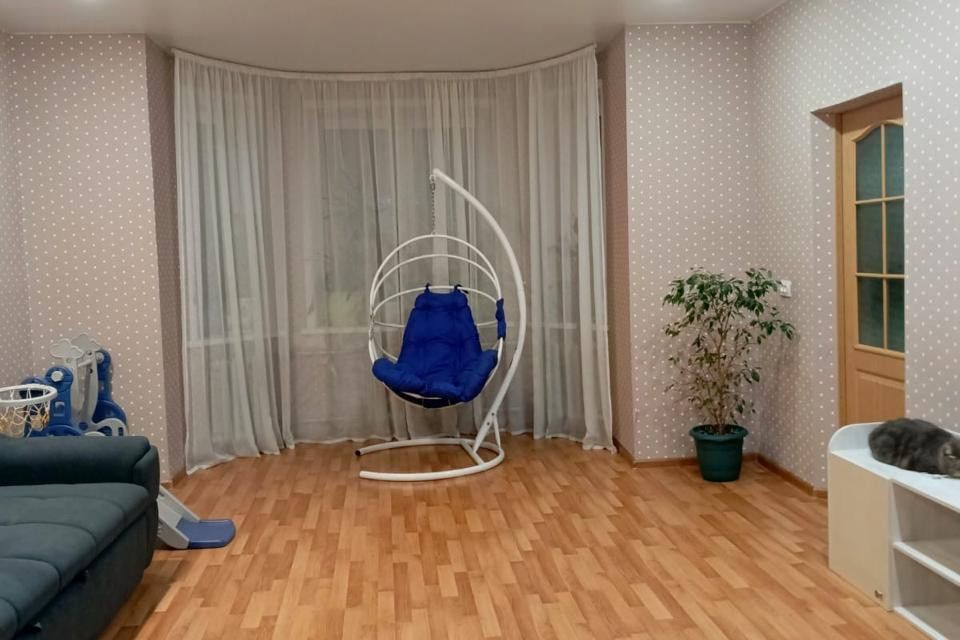Продаётся 3-комнатная квартира, 72.7 м²
