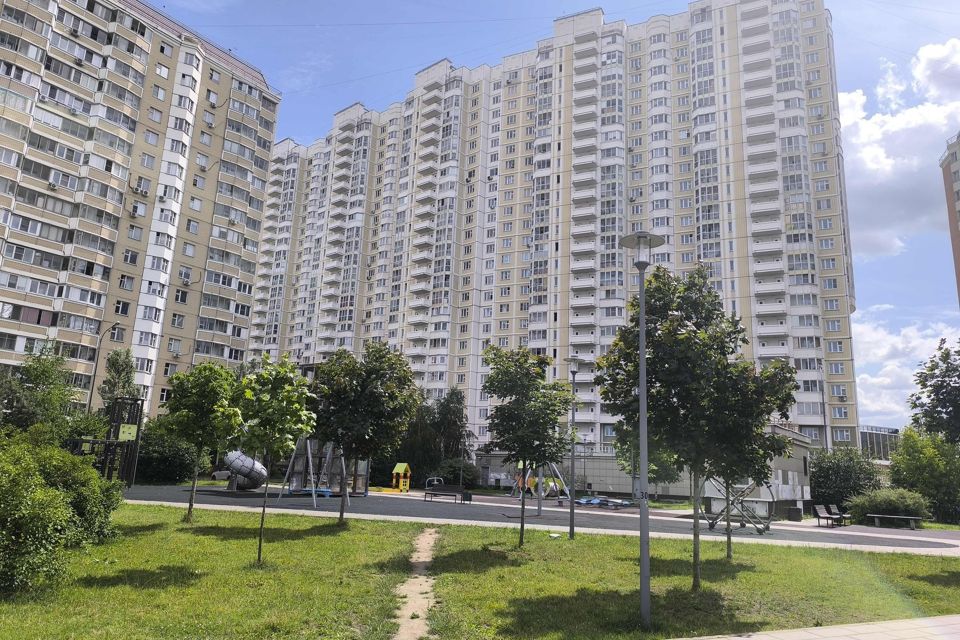 Продаётся 3-комнатная квартира, 77.7 м²