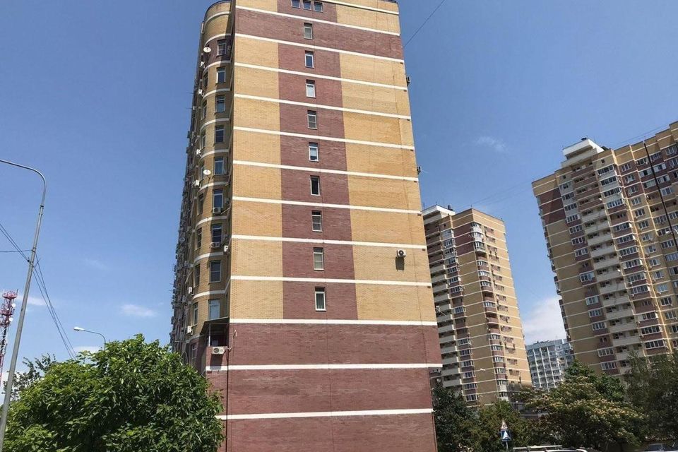 Продаётся 2-комнатная квартира, 71 м²