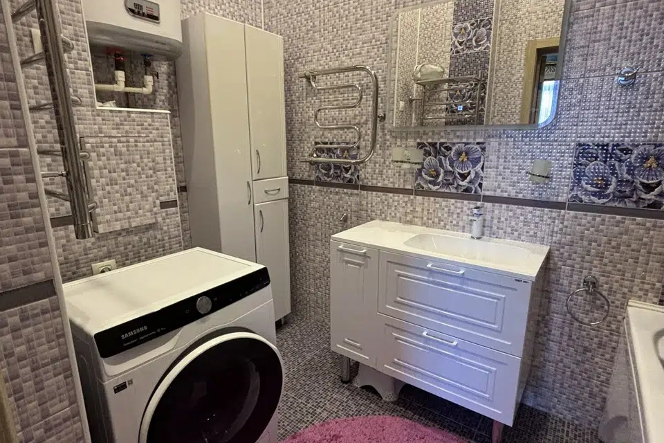 Продаётся 2-комнатная квартира, 60.5 м²