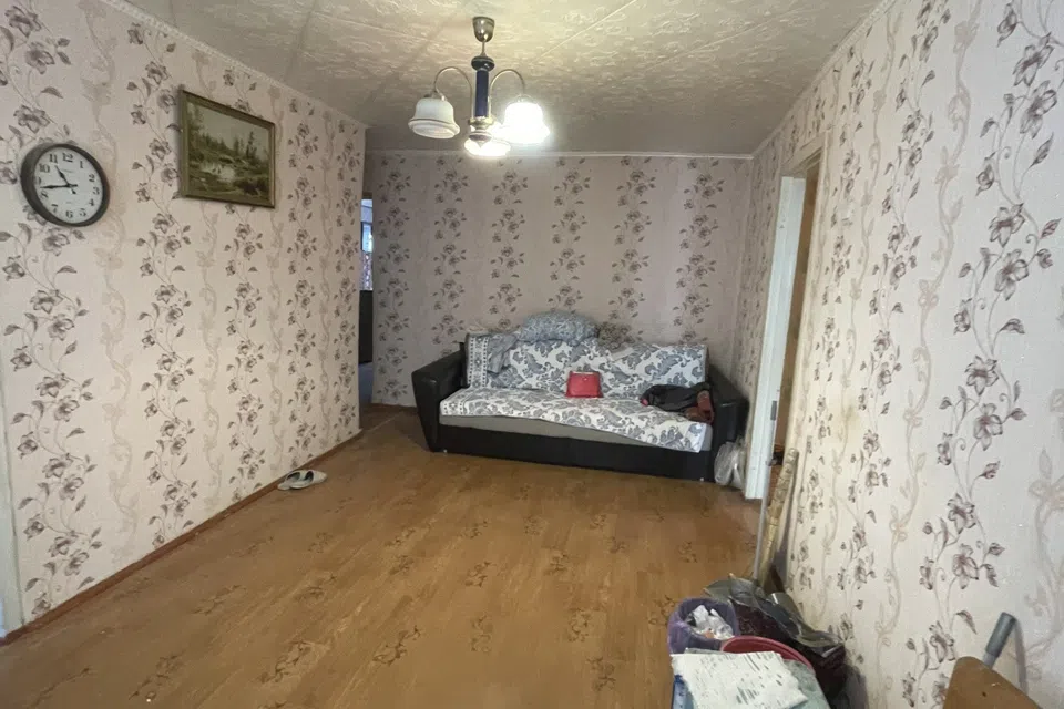 Продаётся 3-комнатная квартира, 56.8 м²