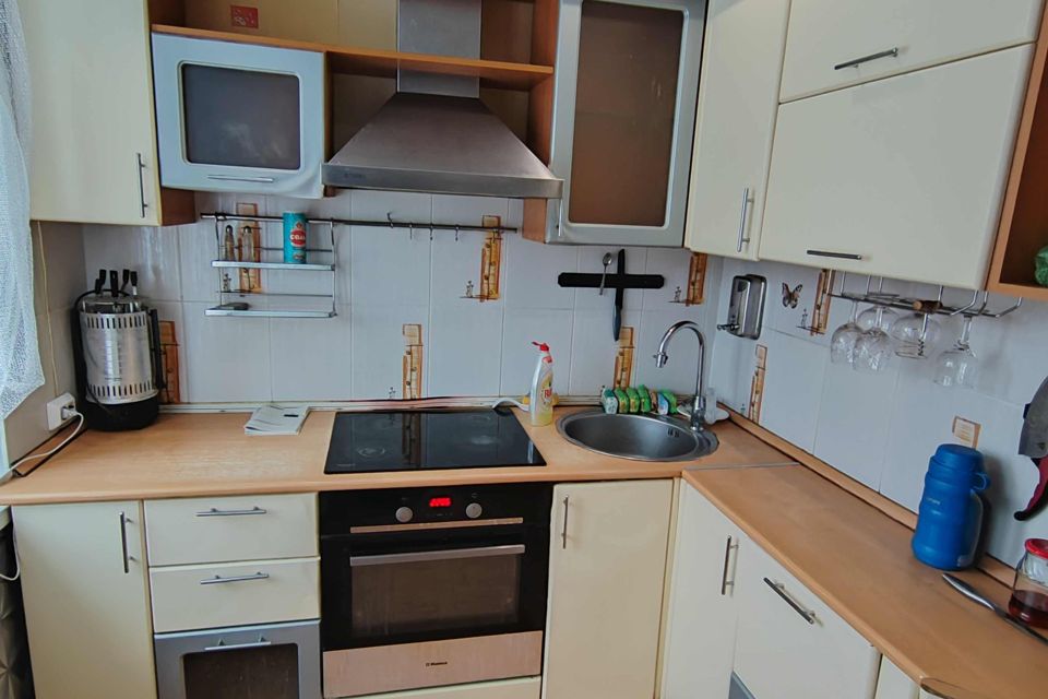 Продаётся 3-комнатная квартира, 58.8 м²