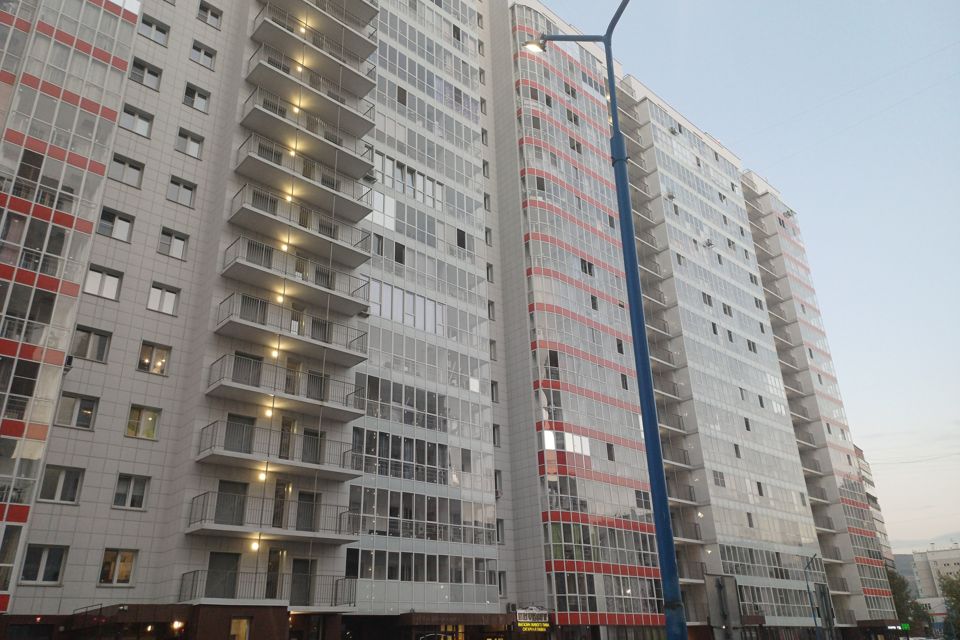 Продаётся 3-комнатная квартира, 66.8 м²