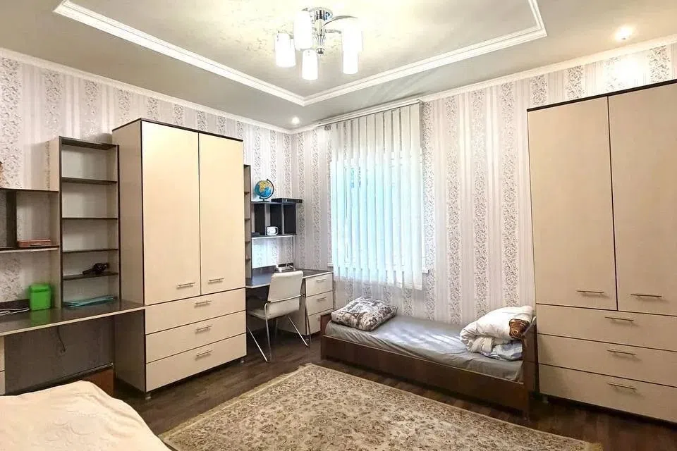 Продаётся 2-этажный дом, 146.9 м²