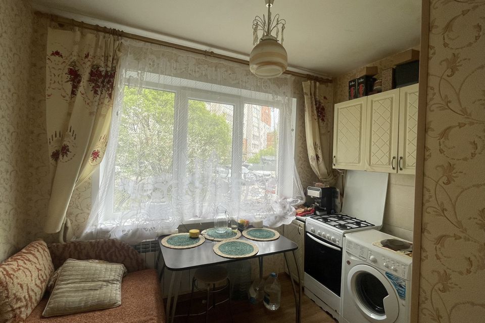 Продаётся 1-комнатная квартира, 37.4 м²