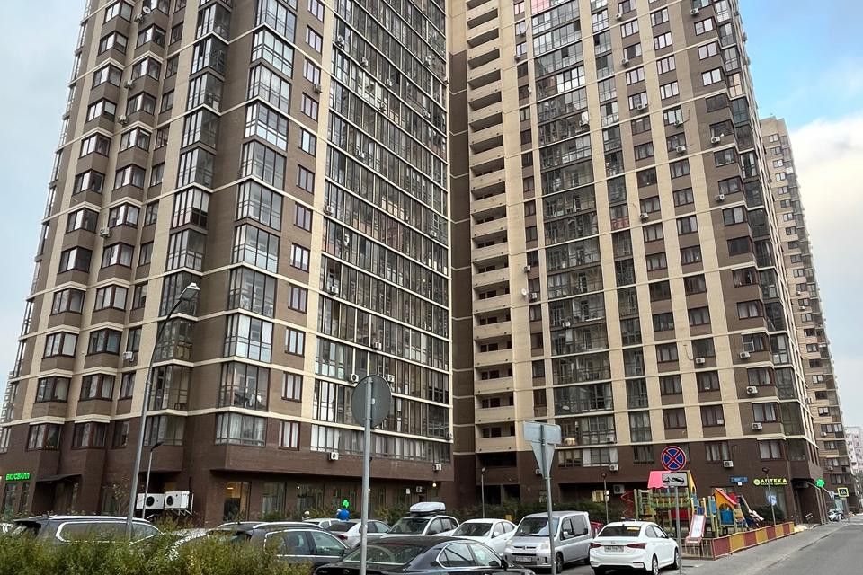 Продаётся 2-комнатная квартира, 49.4 м²