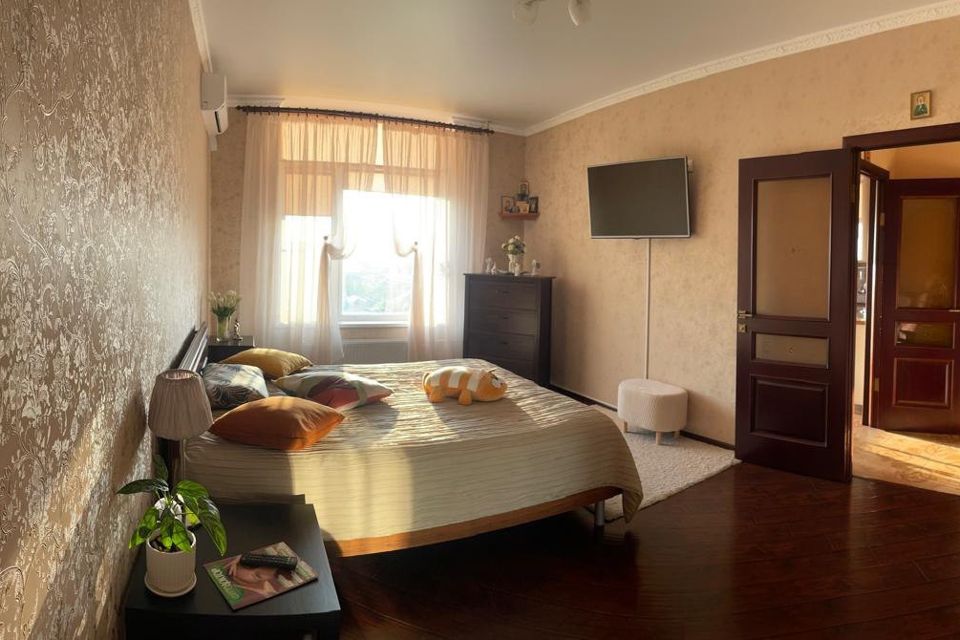 Продаётся 1-комнатная квартира, 37.8 м²
