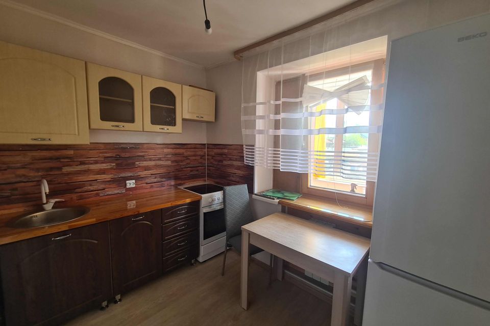 Сдаётся 1-комнатная квартира, 42 м²
