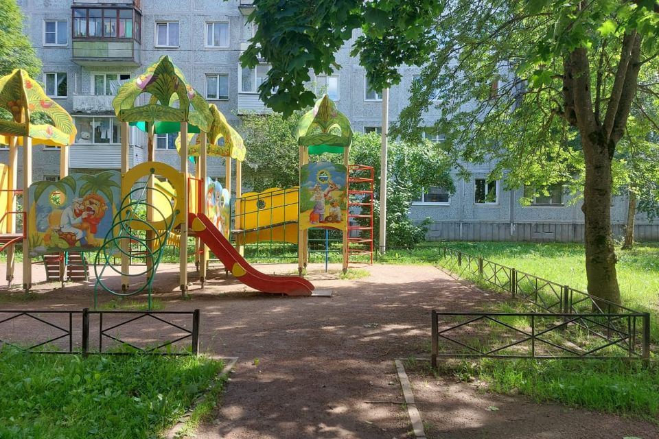 Продаётся 2-комнатная квартира, 44.2 м²