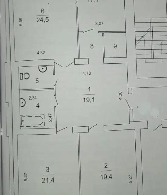 Продаётся 3-комнатная квартира, 137.3 м²