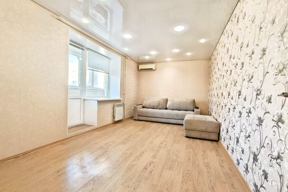 Продаётся 2-комнатная квартира, 54.5 м²