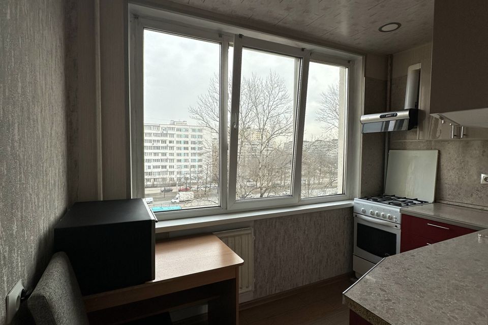 Продаётся 3-комнатная квартира, 51.8 м²