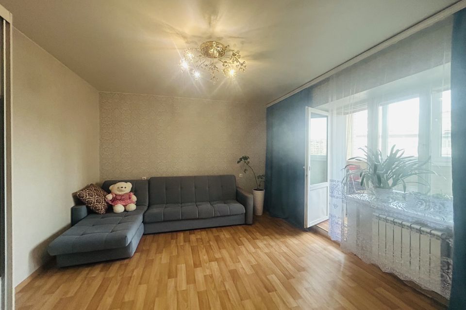 Продаётся 1-комнатная квартира, 38 м²