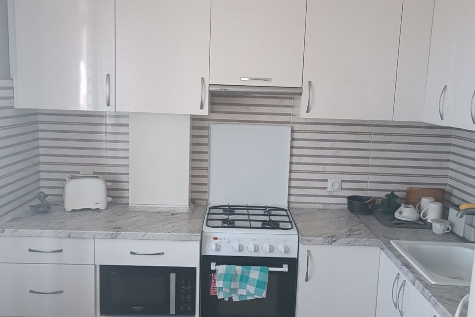 Продаётся 1-комнатная квартира, 32 м²