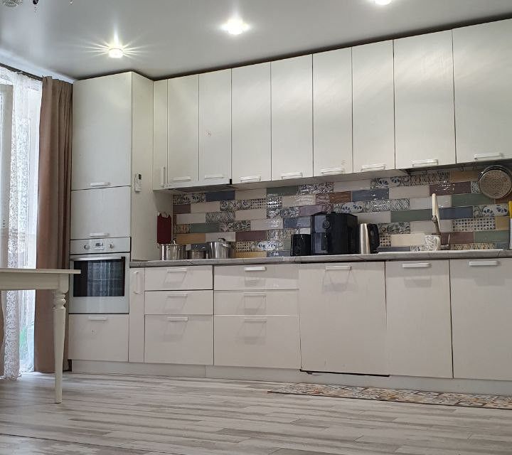 Продаётся 3-комнатная квартира, 91.7 м²