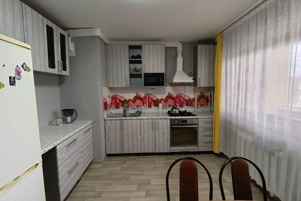 Продаётся 1-комнатная квартира, 46.6 м²
