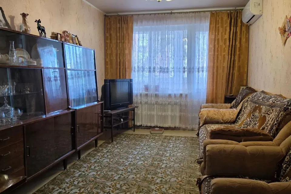 Продаётся 3-комнатная квартира, 65.8 м²