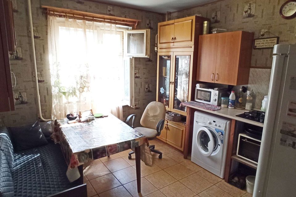 Продаётся 2-комнатная квартира, 58 м²