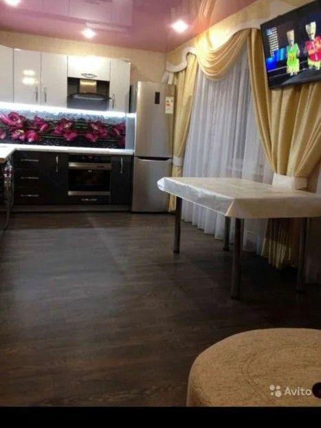 Продаётся 1-комнатная квартира, 43.4 м²