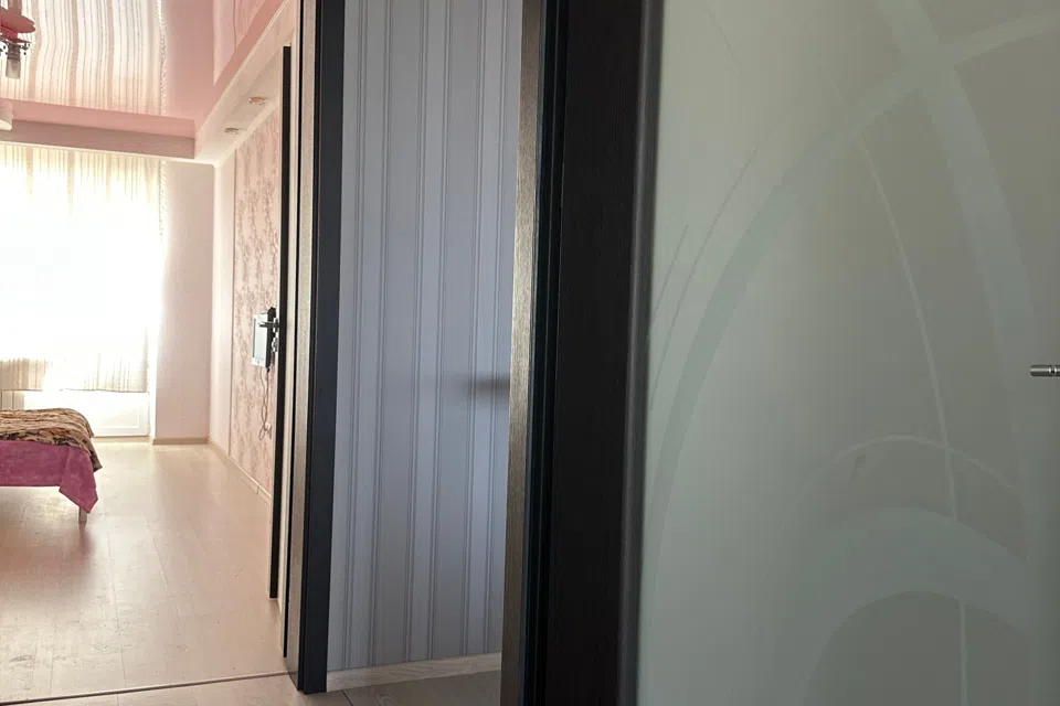 Продаётся 3-комнатная квартира, 70.5 м²