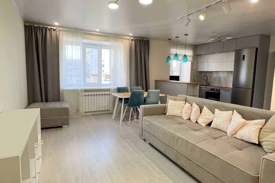 Продаётся 3-комнатная квартира, 70 м²