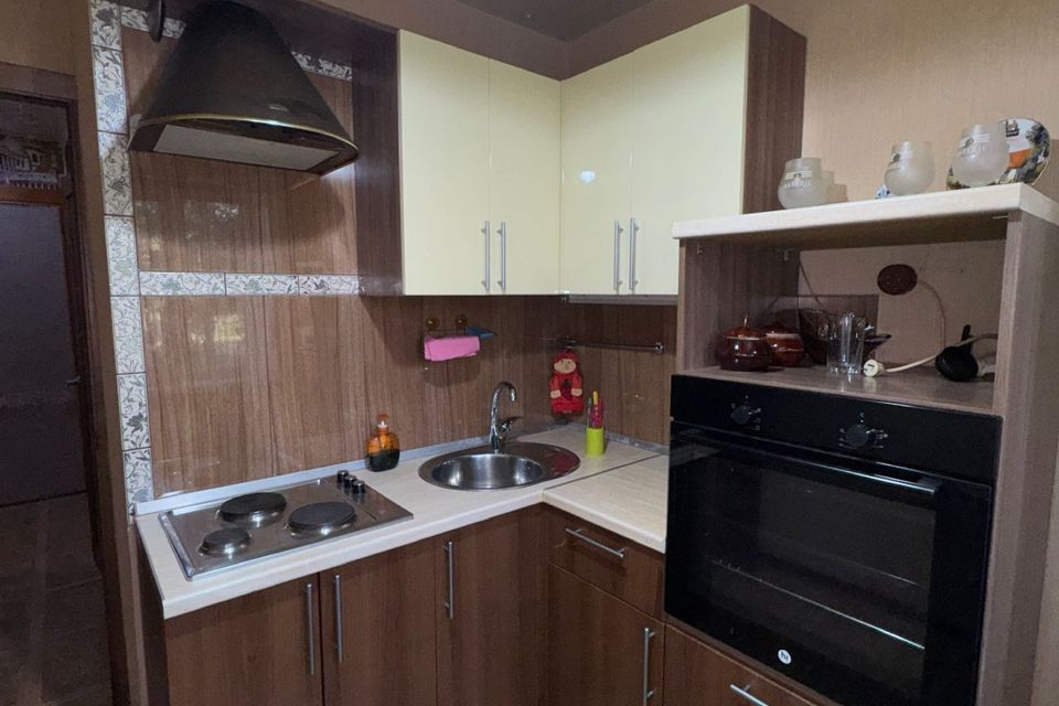 Продаётся 3-комнатная квартира, 58 м²