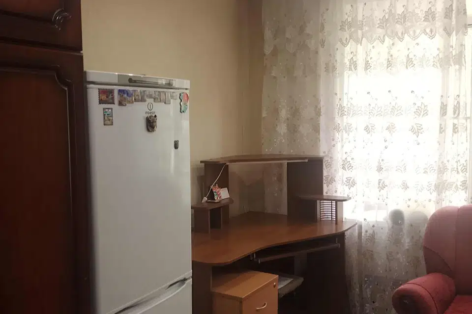 Продаётся комната в 1-комн. квартире, 13.6 м²