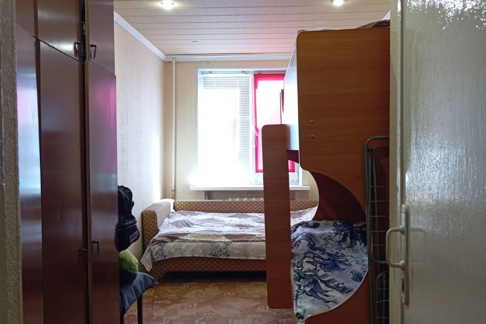 Продаётся 3-комнатная квартира, 56.3 м²