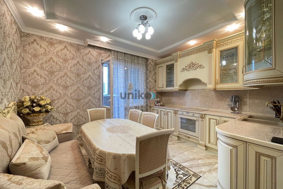 Продаётся 3-комнатная квартира, 98.1 м²