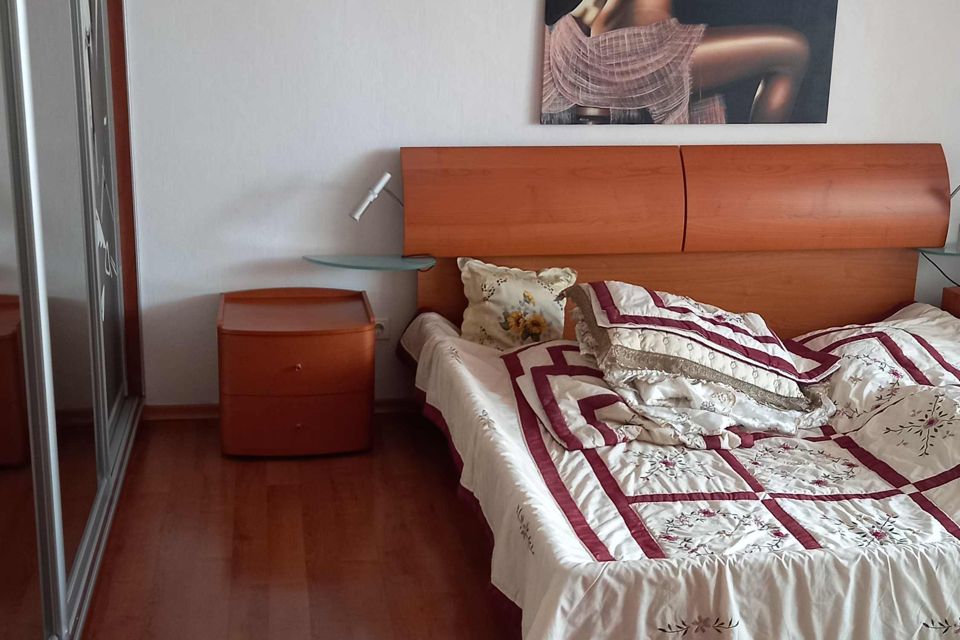 Сдаётся 5-комнатная квартира, 150 м²