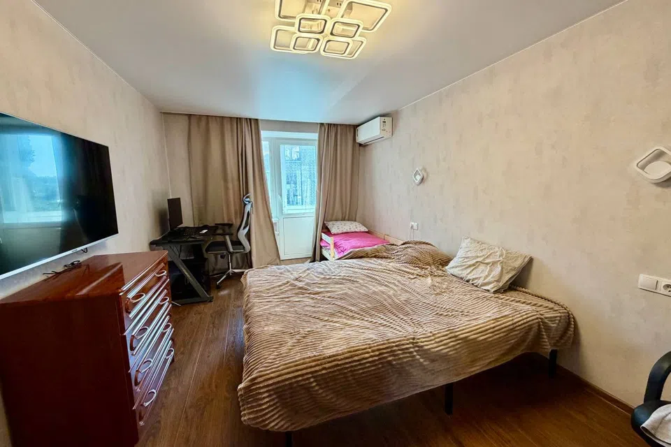 Продаётся 3-комнатная квартира, 63 м²