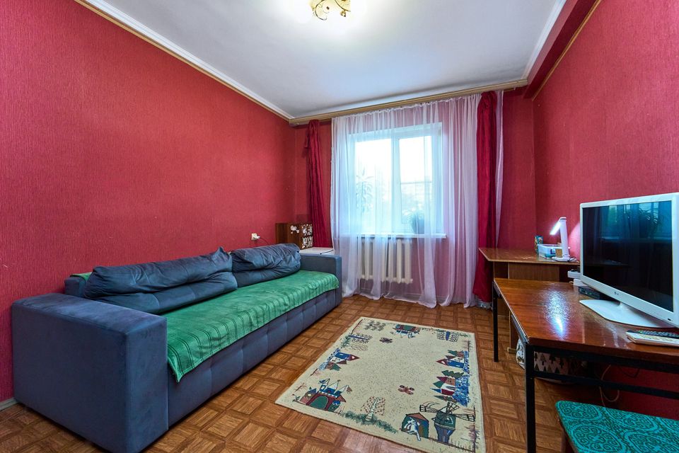 Продаётся 3-комнатная квартира, 71.7 м²